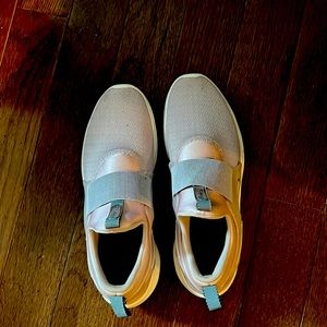 Sneakers, like worn once, cleaning out my closet.excellent condition!